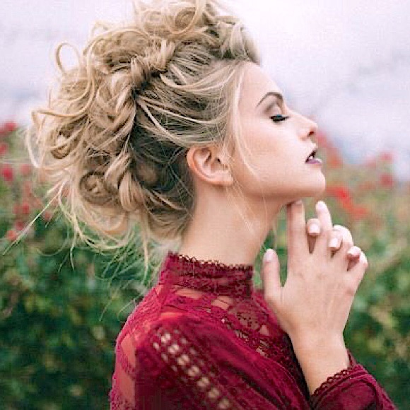 đWELCOME to My Closet! - Picture 5 of 8